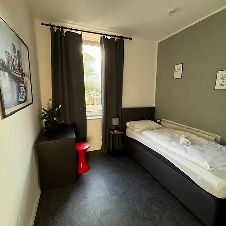 Bed & Breakfast Bff Airport Messe Schlaf - 3*