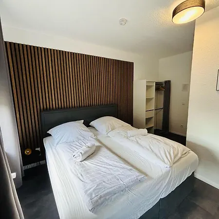 Bff Airport Messe Schlaf - Bed & Breakfast Dusseldorf