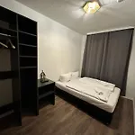 Bed & Breakfast Bff Airport Messe Schlaf - 3*
