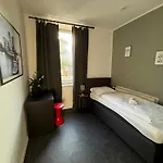 Bed & Breakfast Bff Airport Messe Schlaf - 3*