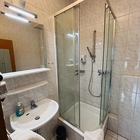 Bed & Breakfast Bff Airport Messe Schlaf -