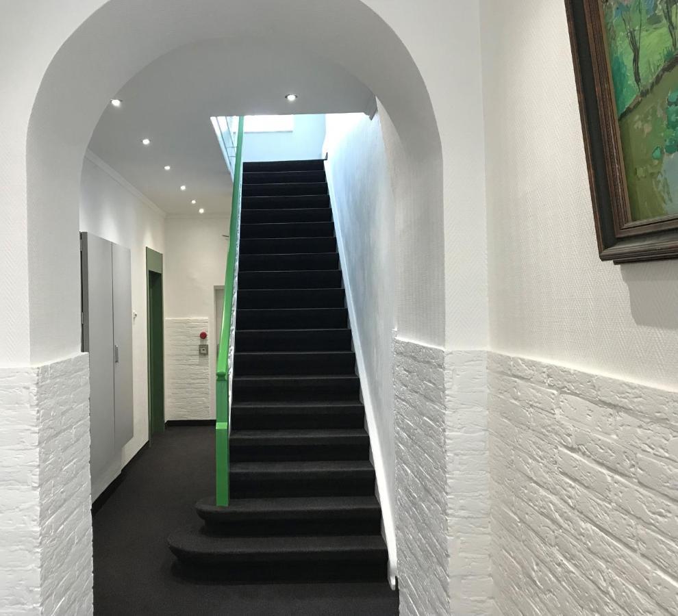 Bff Airport Messe Schlaf - Bed & Breakfast 3*