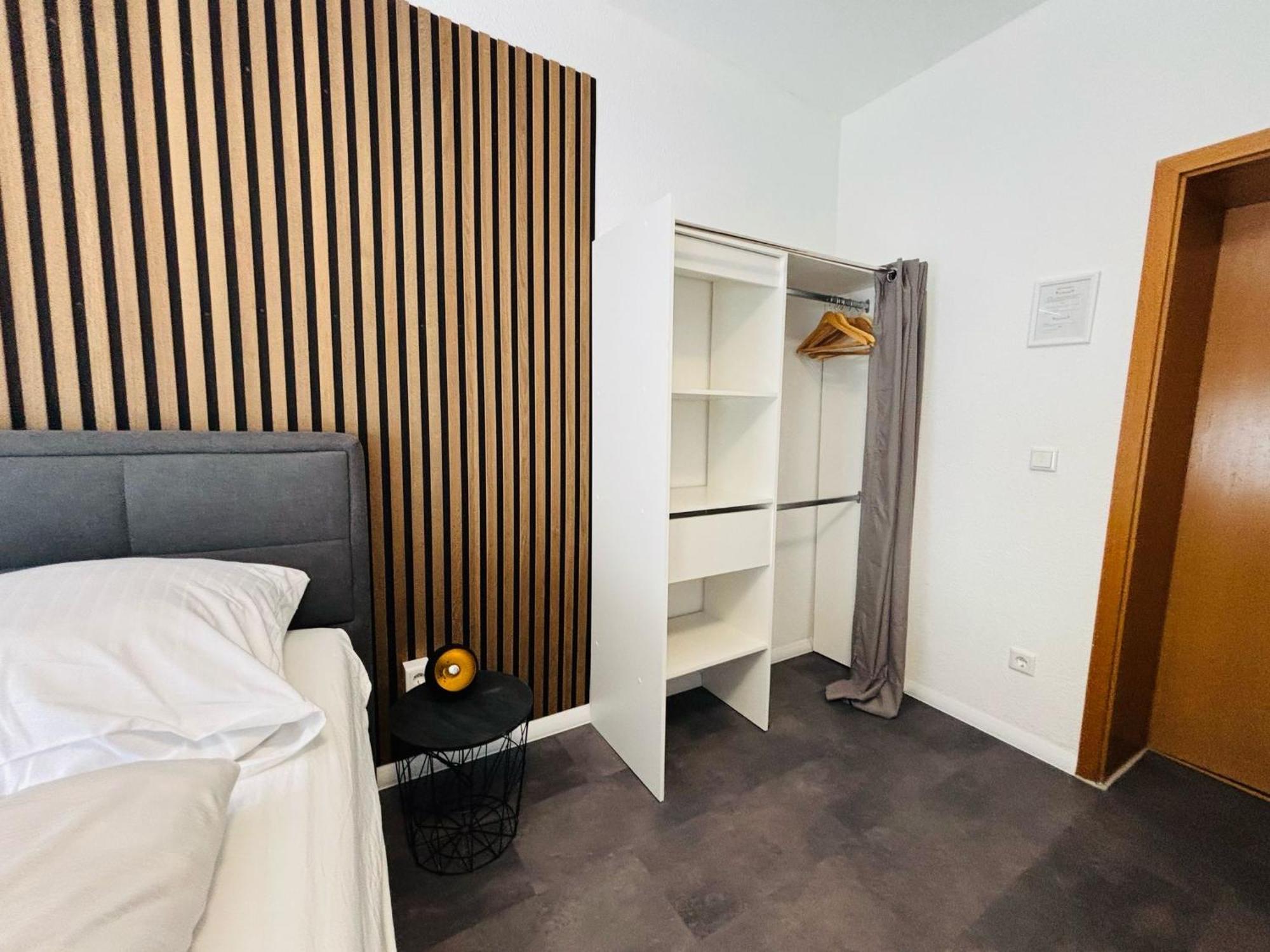 Bed & Breakfast Bff Airport Messe Schlaf - 3*